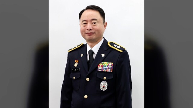 서해지방해양경찰청장 '수사 외압' 혐의..정식 수사 돌입