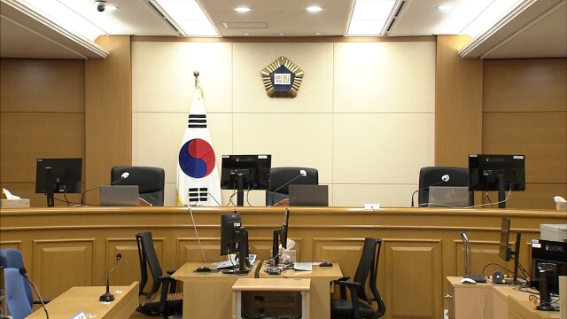 "뇌물 아닌 빌린 돈" 국회의원 전 보좌관 무죄