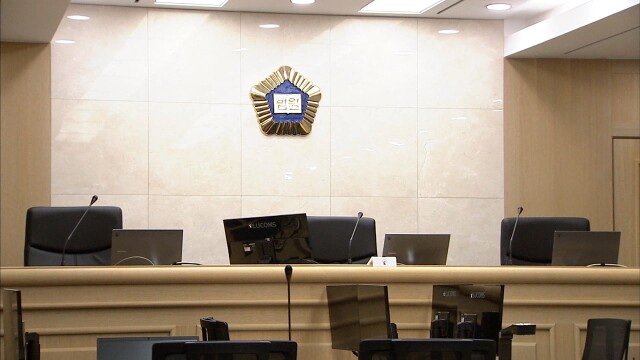 코로나 방역 지침 어기고 심야영업한 유흥주점 업주, 벌금 100만원