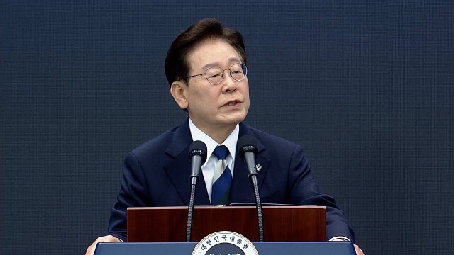 이 대통령, 오늘 광주서 '메가투자 보고회'…지역 순회 시작